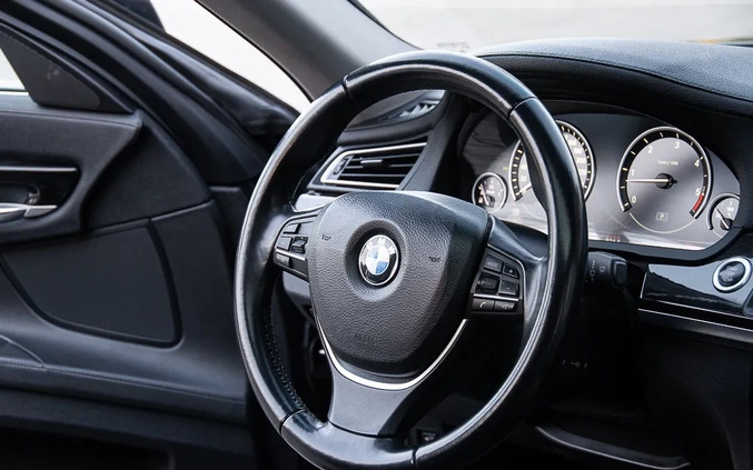 BMW Seria 7 cena 55900 przebieg: 270000, rok produkcji 2011 z Lubawka małe 781